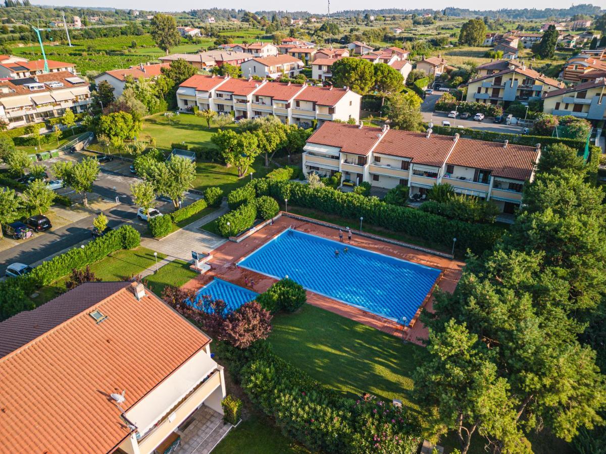 Il Lauro Apartment Lazise Exterior photo