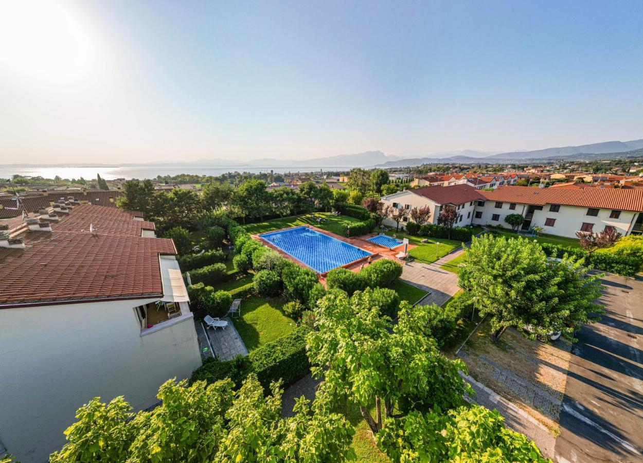 Il Lauro Apartment Lazise Exterior photo