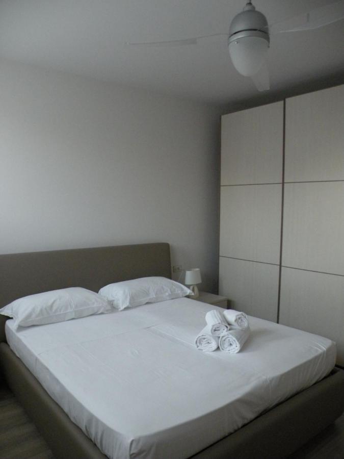 Il Lauro Apartment Lazise Exterior photo